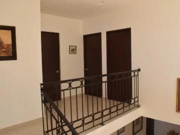 Casa en Venta Fraccionamiento Cumbres del Cimatario