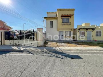 Casa en venta, fraccionamiento Real Toledo. Pachuca, Hidalgo