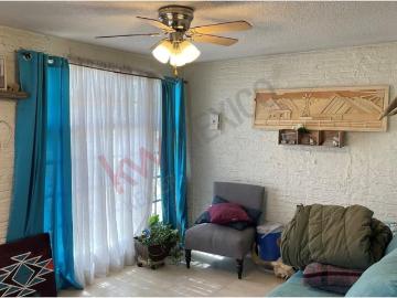 Casa en venta frente a parque de un piso en cd juarez fracc. Los parques cerca de san judas tadeo