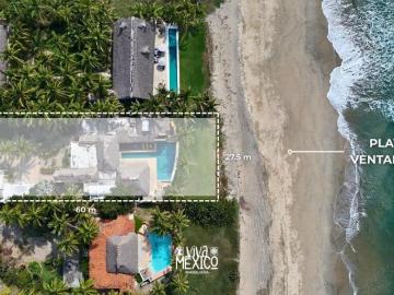 Casa en venta frente a playa ventanilla en Puerto Escondido, Oaxaca