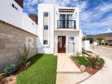CASA EN VENTA FRENTE AL MAR, EN QUINTA MISION, TIJUANA B.C