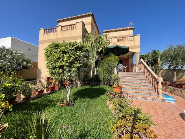 Casa en venta Garrucha