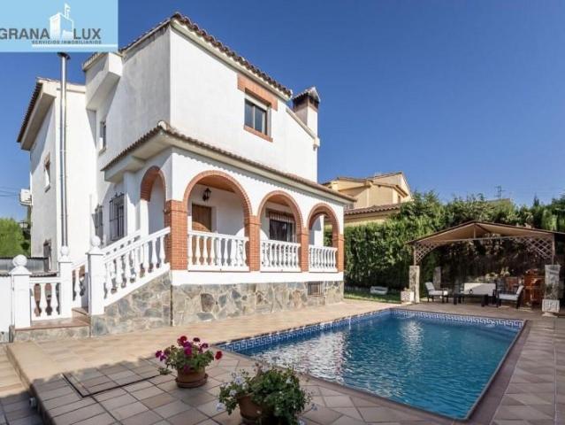 Casa en venta Gójar
