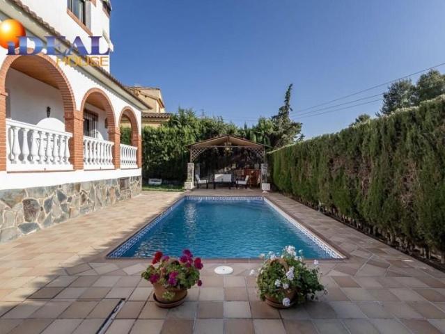 Casa en venta Gójar
