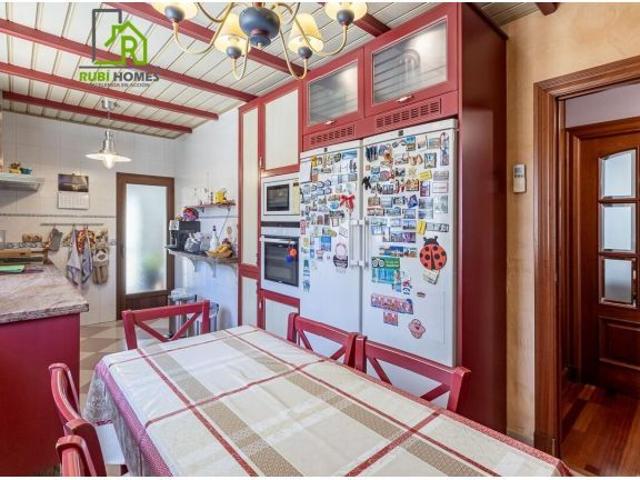 CASA EN VENTA HUÉTOR Camino Bajo