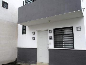 Casa en Venta Hacienda del Carmen, Apodaca