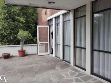 Casa en Venta ideal para embajada o habitacional, remodela a tu gusto