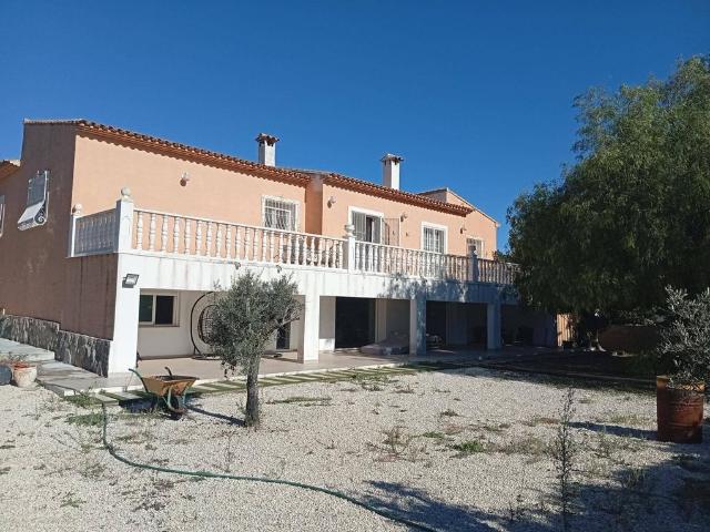 Casa en venta Jalón, España