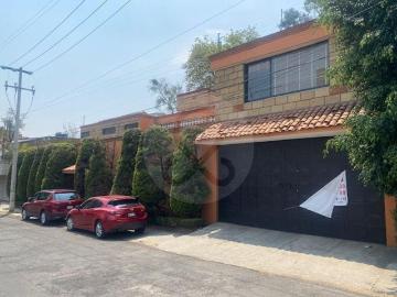 CASA EN VENTA JARDINES DEL PEDREGAL