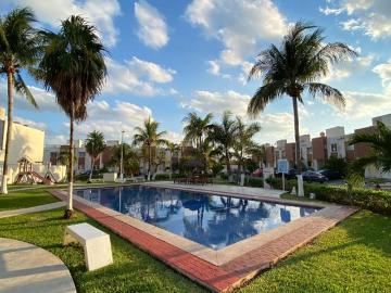 CASA EN VENTA JARDINES DEL SUR 1