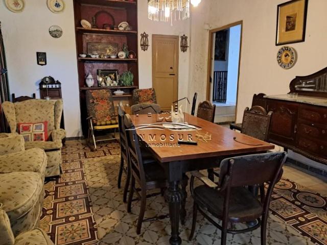 Casa en venta Lucena