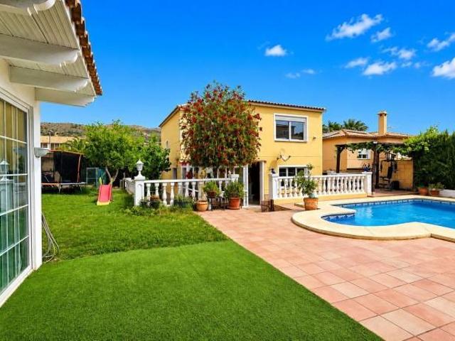 Casa en venta La Nucia