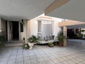 Casa En Venta La Arbide León Guanajuato