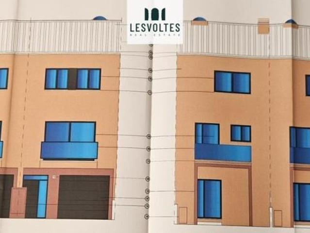 Casa en venta La Bisbal d'Empordà