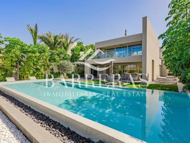 Casa en venta La Caleta