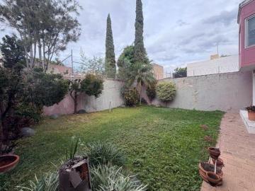 Casa En Venta, la Estancia Zapopan