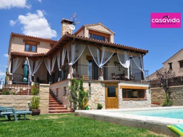 Casa en venta La Lastrilla
