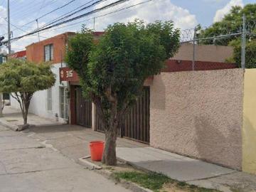 CASA EN VENTA LAS AGUILAS SAN LUIS POTOSI