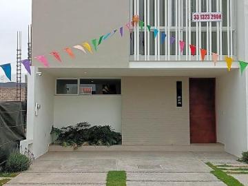 Casa en venta las grullas, san Agustín, Tlajomulco
