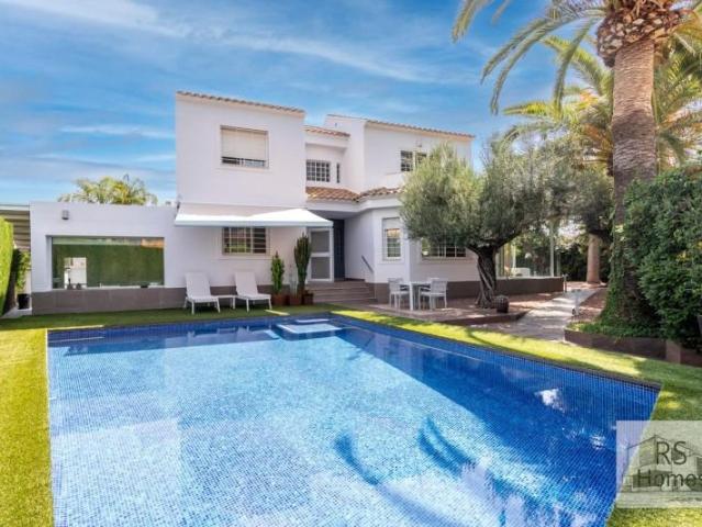 Casa en venta L'Eliana