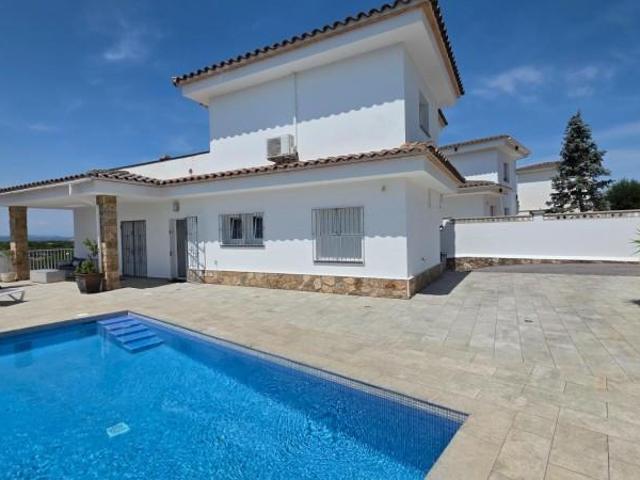 Casa en venta L'Escala