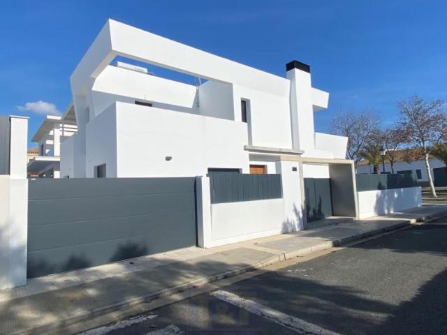Casa en venta Lepe