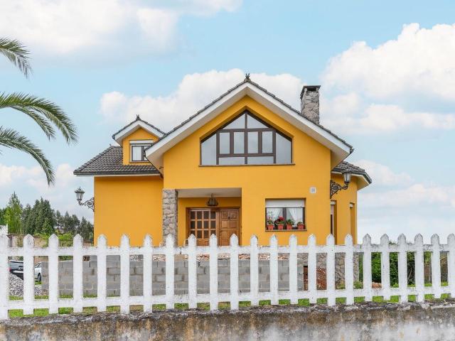 Casa en venta, Llangréu/Langreo, Asturias