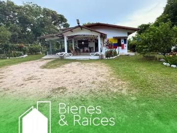 Casa en Venta Llano Marín, Penonomé, Coclé. 5 recámaras por 215000.00 en Penonomé