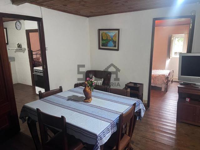 CASA EN VENTA LOBEIRA