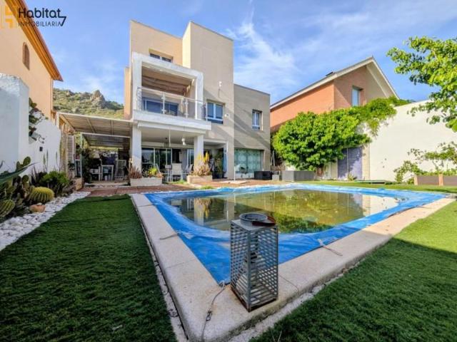 Casa en venta Loja