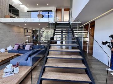 CASA EN VENTA LOMAS DE VISTA HERMOSA
