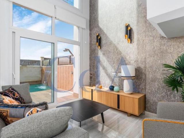 Casa en venta Los Montesinos