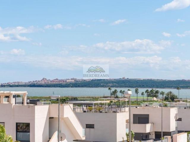 Casa en venta Los Montesinos