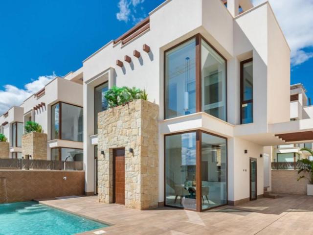 Casa en venta Los Montesinos