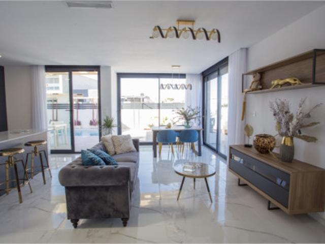 Casa en venta Los Montesinos