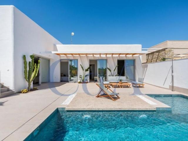 Casa en venta Los Montesinos