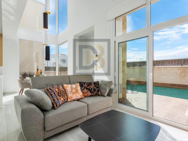Casa en venta Los Montesinos