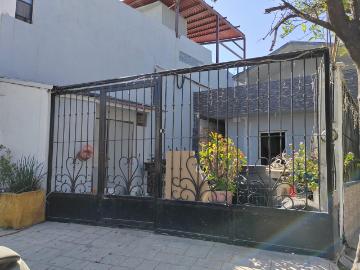 Casa en Venta ? Los Robles de Santa Maria ? Guadalupe