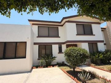 CASA EN VENTA PUEBLO NUEVO, QRO
