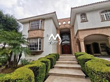 Casa en VENTA Puerta de Hierro en Puerta de Hierro, Jalisco