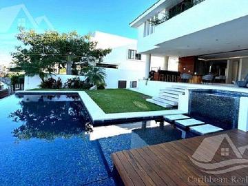 Casa En Venta Puerto Cancun,q. Roo