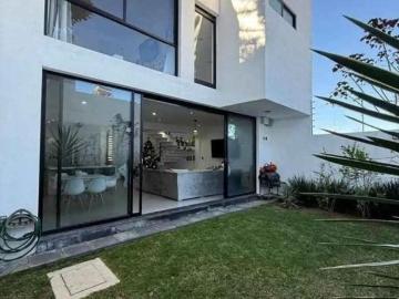 CASA EN VENTA PUNTA ALTOZANO II