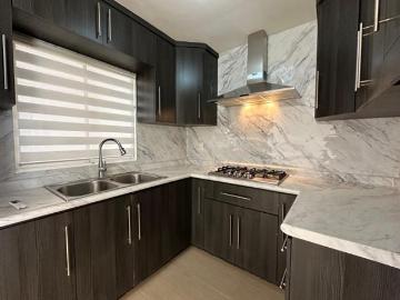 Casa en venta Pachuca cerca de plaza explanada