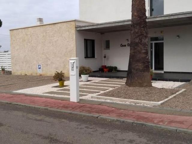 Casa en venta Palomares del Río