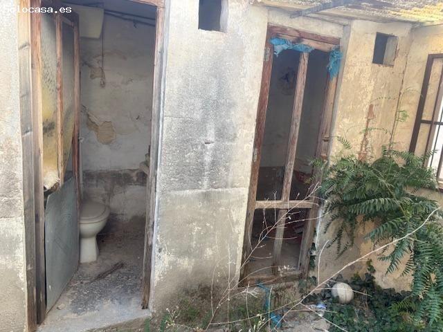 CASA EN VENTA PARA REFORMAR