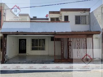 Casa en Venta para Remodelar con Departamento Independiente en la Col. La Florida