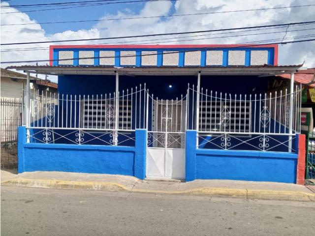 CASA EN VENTA PARA USO COMERCIAL, CALLE PEZ, GUACARA, ESTADO CARABOBO