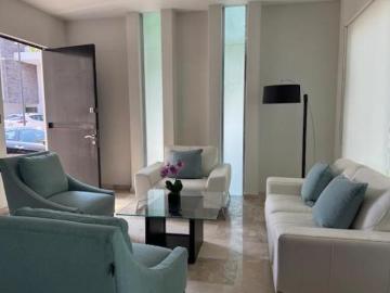 Casa en venta Parque Campeche, Lomas de Angelópolis, Puebla amueblada, esquina