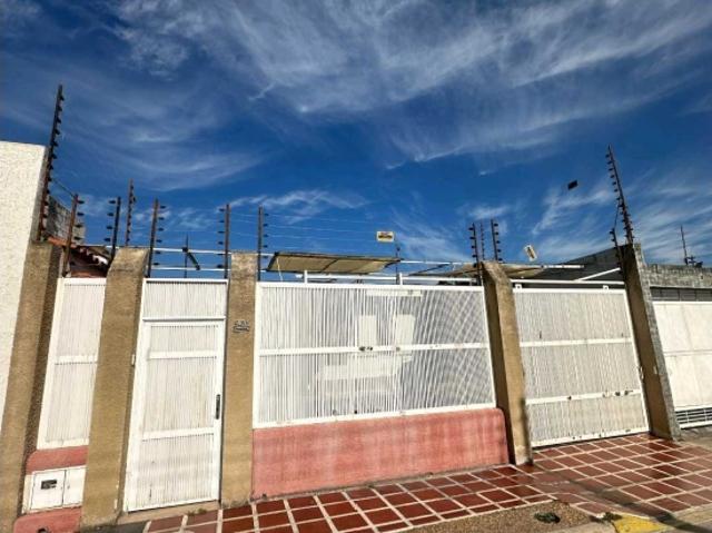 Casa en Venta Parque Residencial El Bosque Cagua Estado Aragua