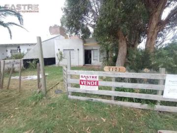 Casa en Venta Parquemar de Miramar Estado Muy Bueno 2 Habitaciones 2 Banos 76 m2